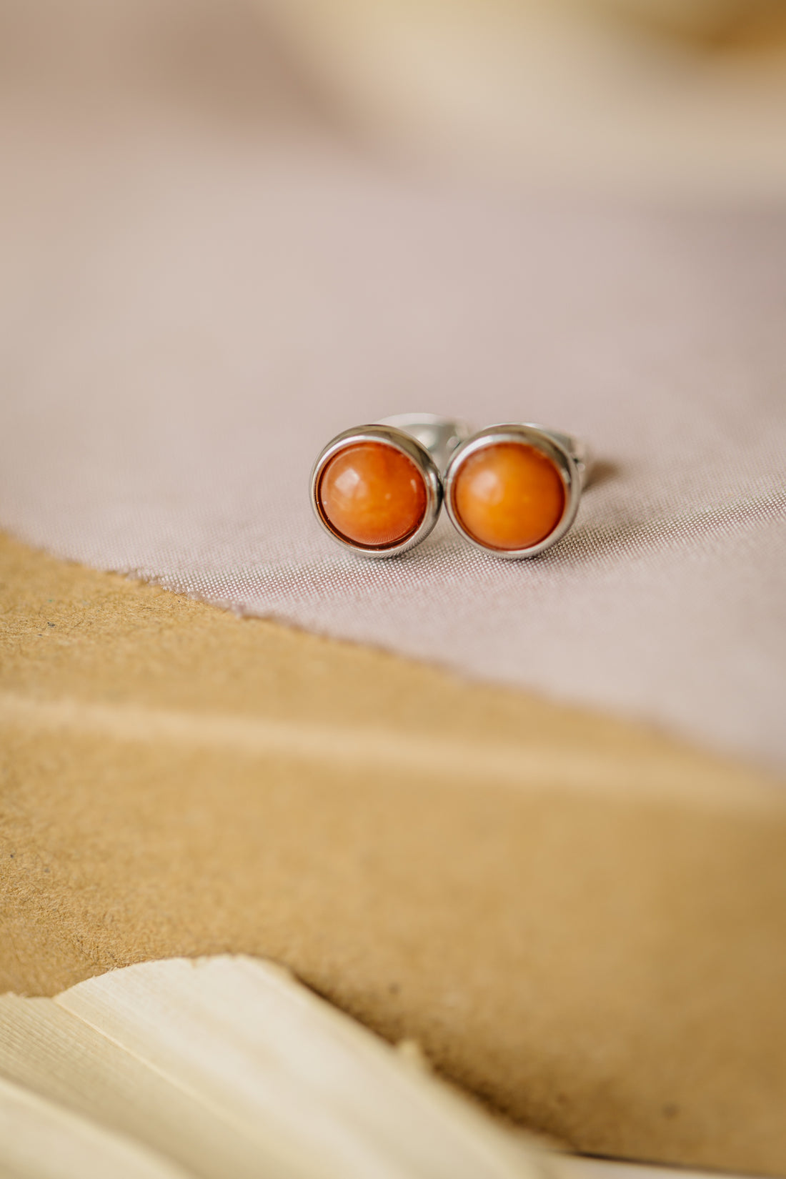 green aventurine gemstone earrings (6 mm)
