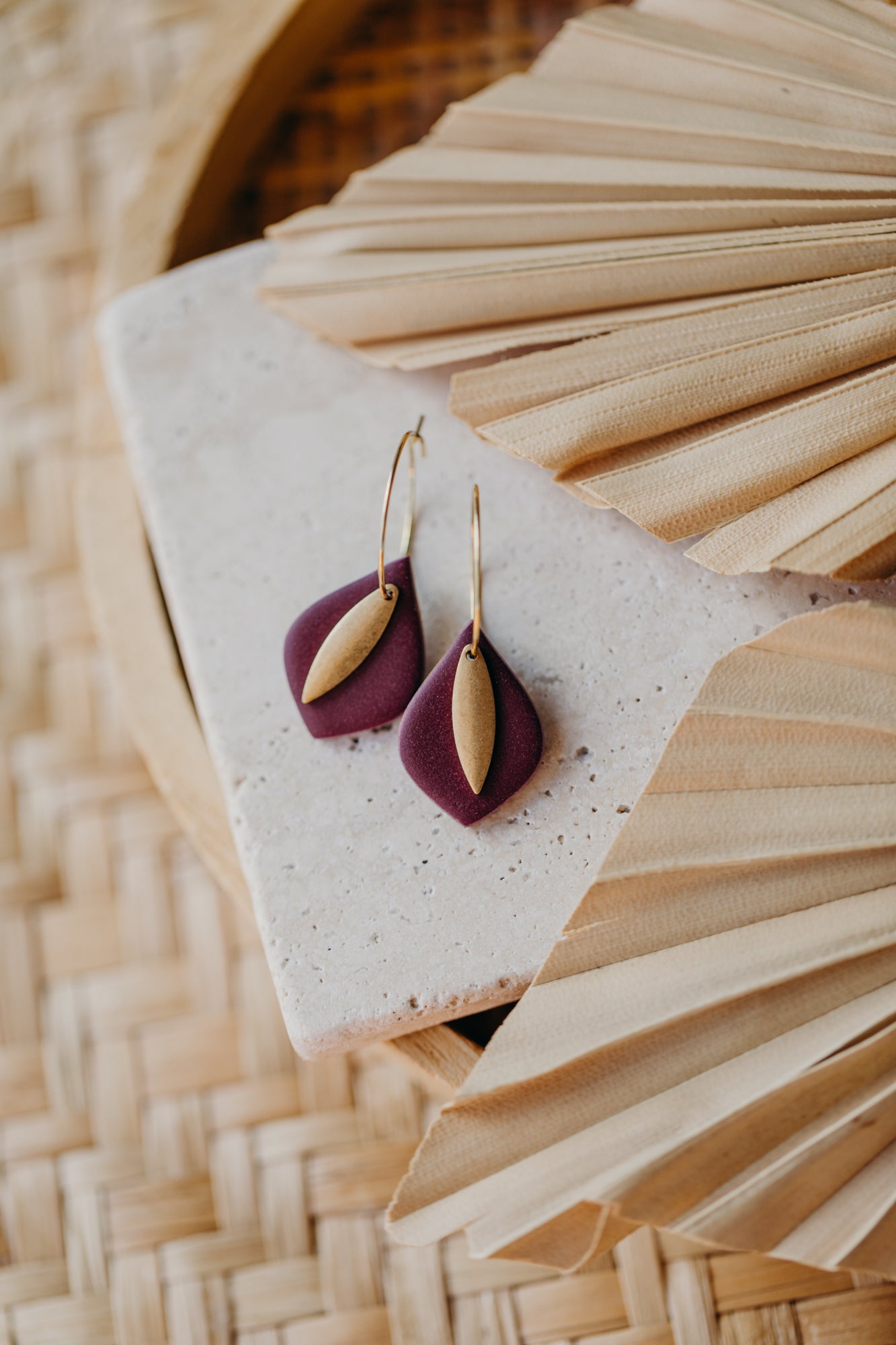 PIA - Tropfen Creolen aus Polymer Ton in Merlot
