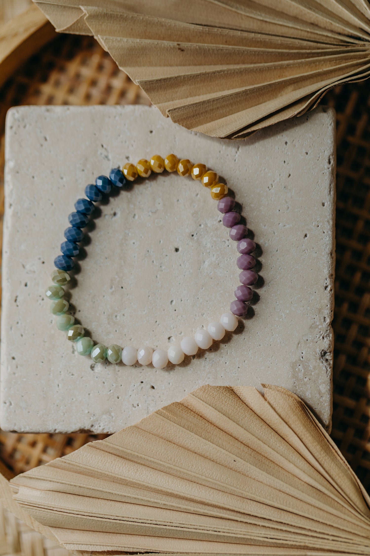 two-tone glass bead bracelet blue &amp;amp; cream