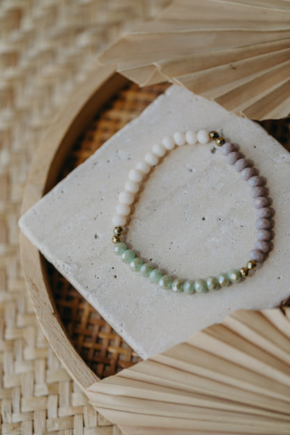 two-tone glass bead bracelet blue &amp;amp; cream