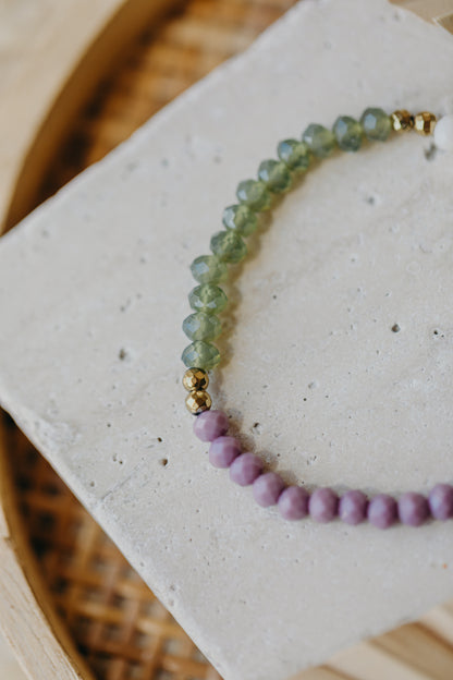 two-tone glass bead bracelet blue &amp;amp; cream