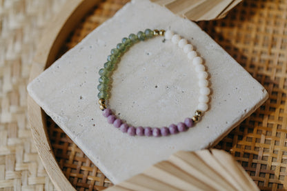 two-tone glass bead bracelet blue &amp;amp; cream