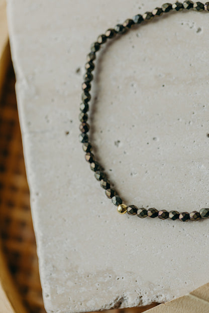 two-tone glass bead bracelet blue &amp;amp; cream