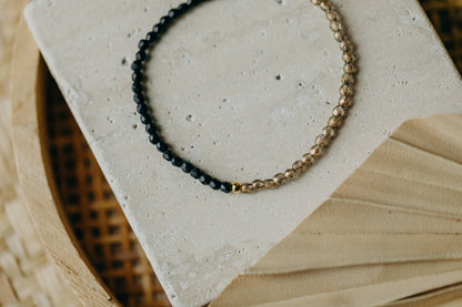 two-tone glass bead bracelet blue &amp;amp; cream