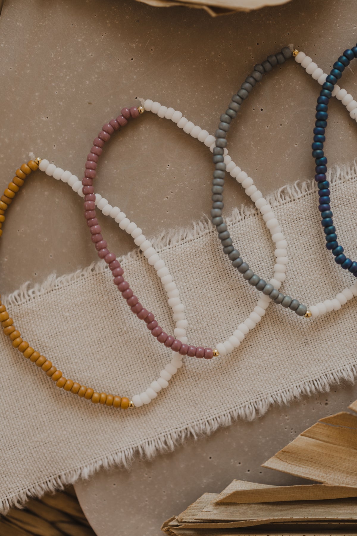 buntes Glasperlenarmband