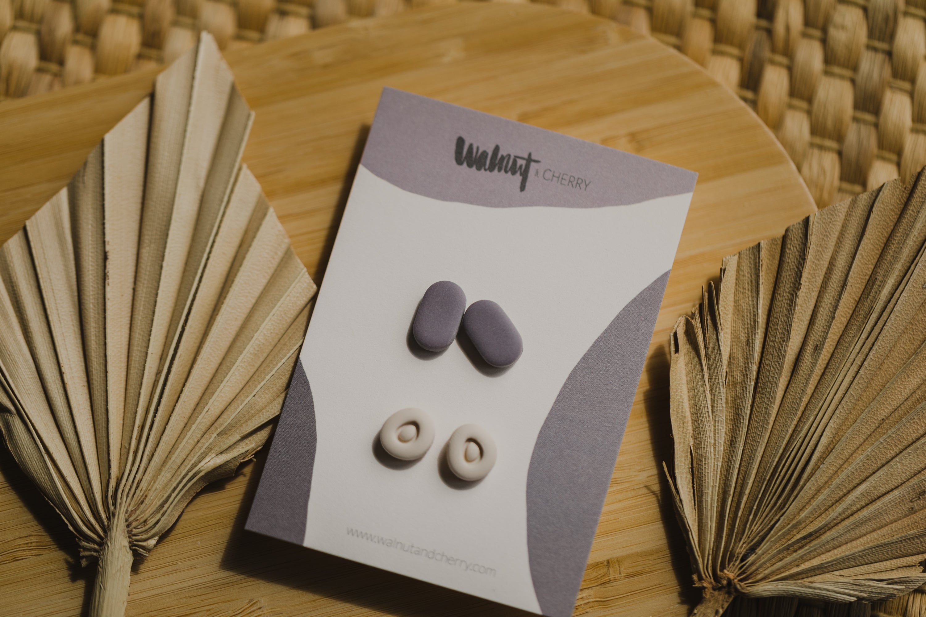 YUNA - small round earrings made of polymer clay in bright colors