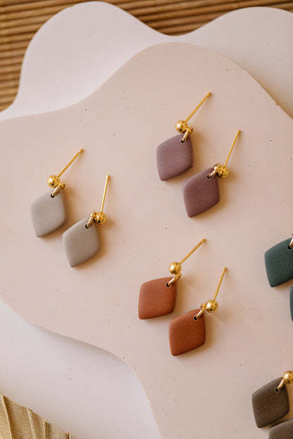 PAULA - small diamond earrings made of polymer clay