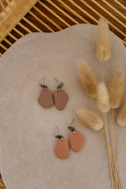 Francesca - Polymer clay earrings in orange, light purple and red