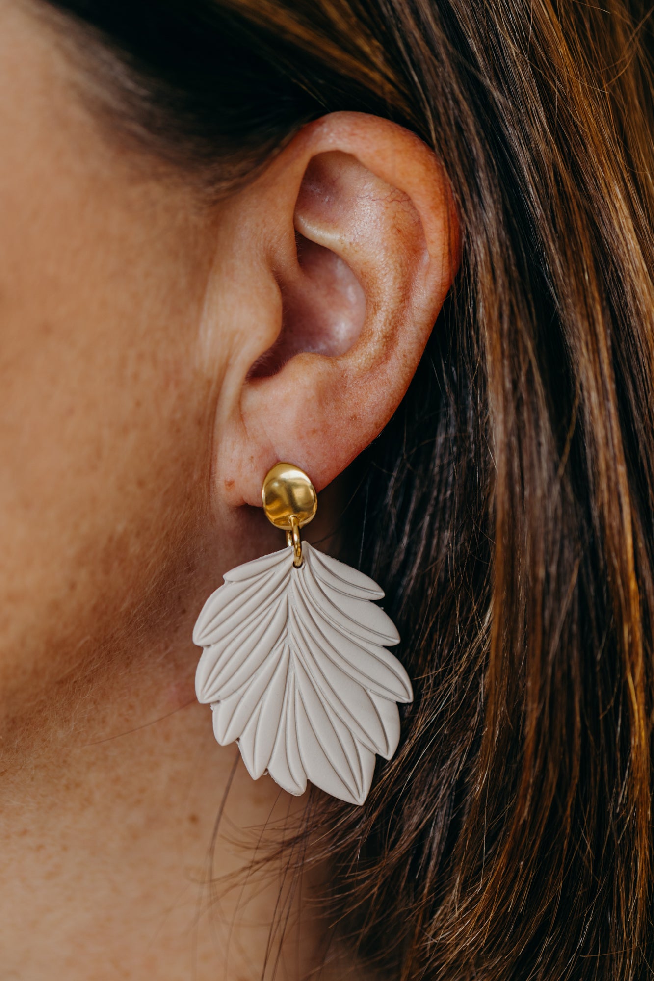 LAURIE - large black leaf earrings