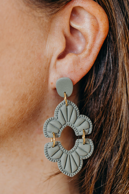 ALEXIS - große grüne Statement Ohrringe