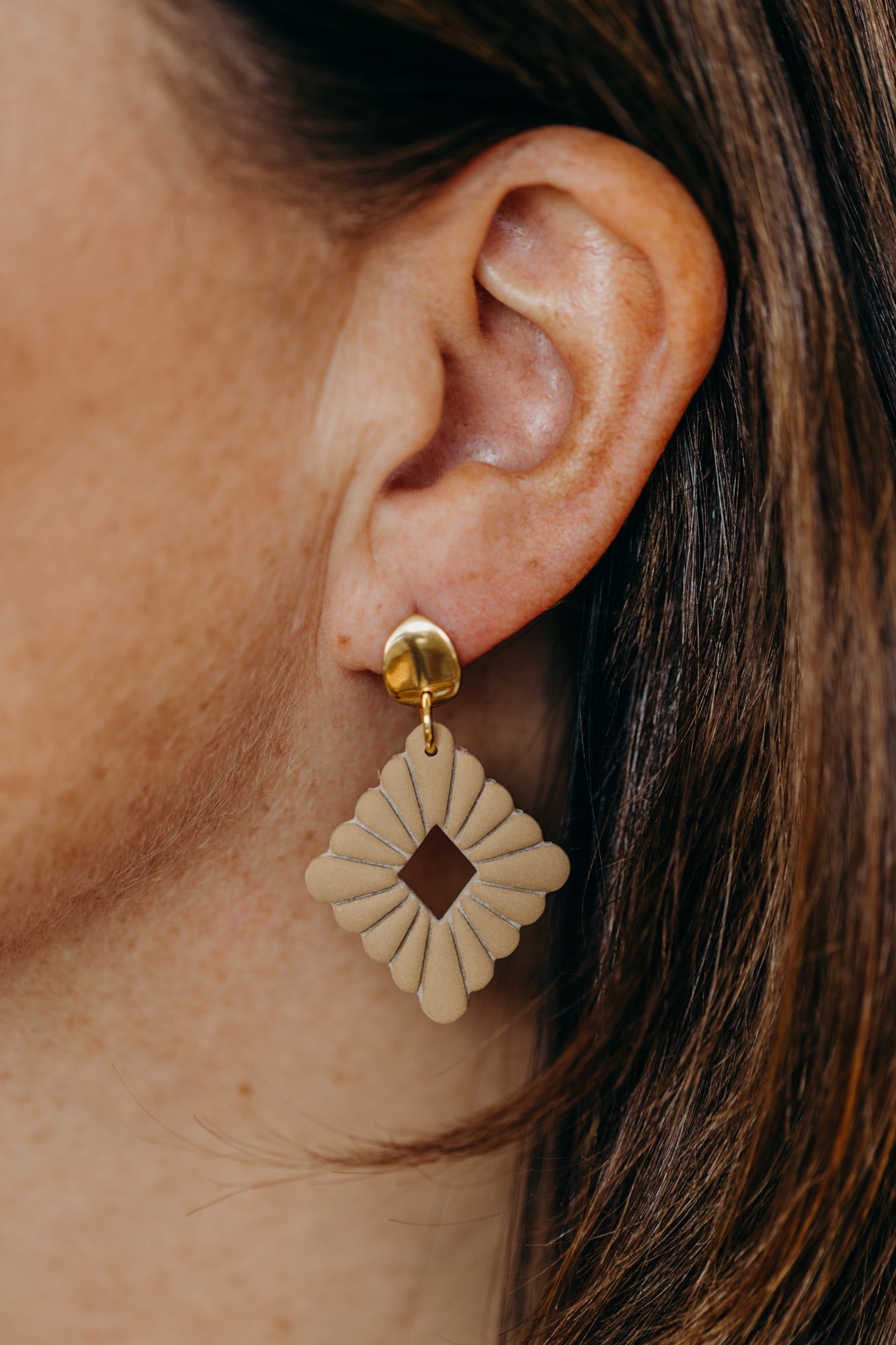 MARIE LOU - sand-colored polymer clay diamond earrings