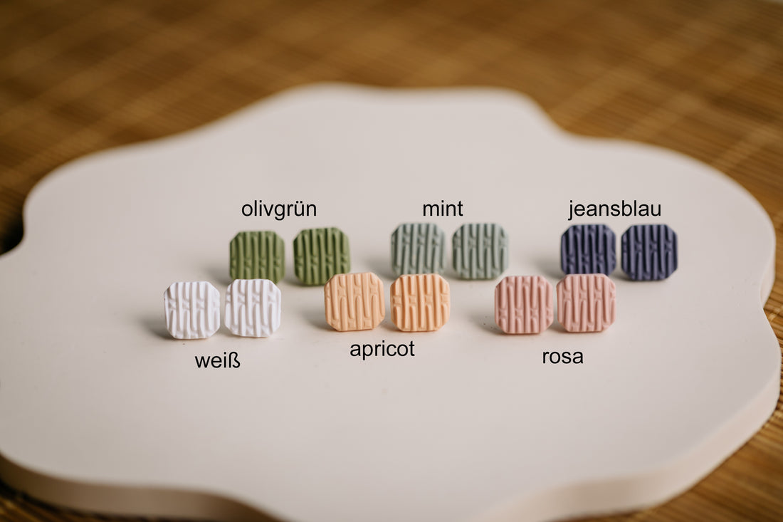 BENA - Eckige gemusterte Ohrstecker aus Polymer Ton