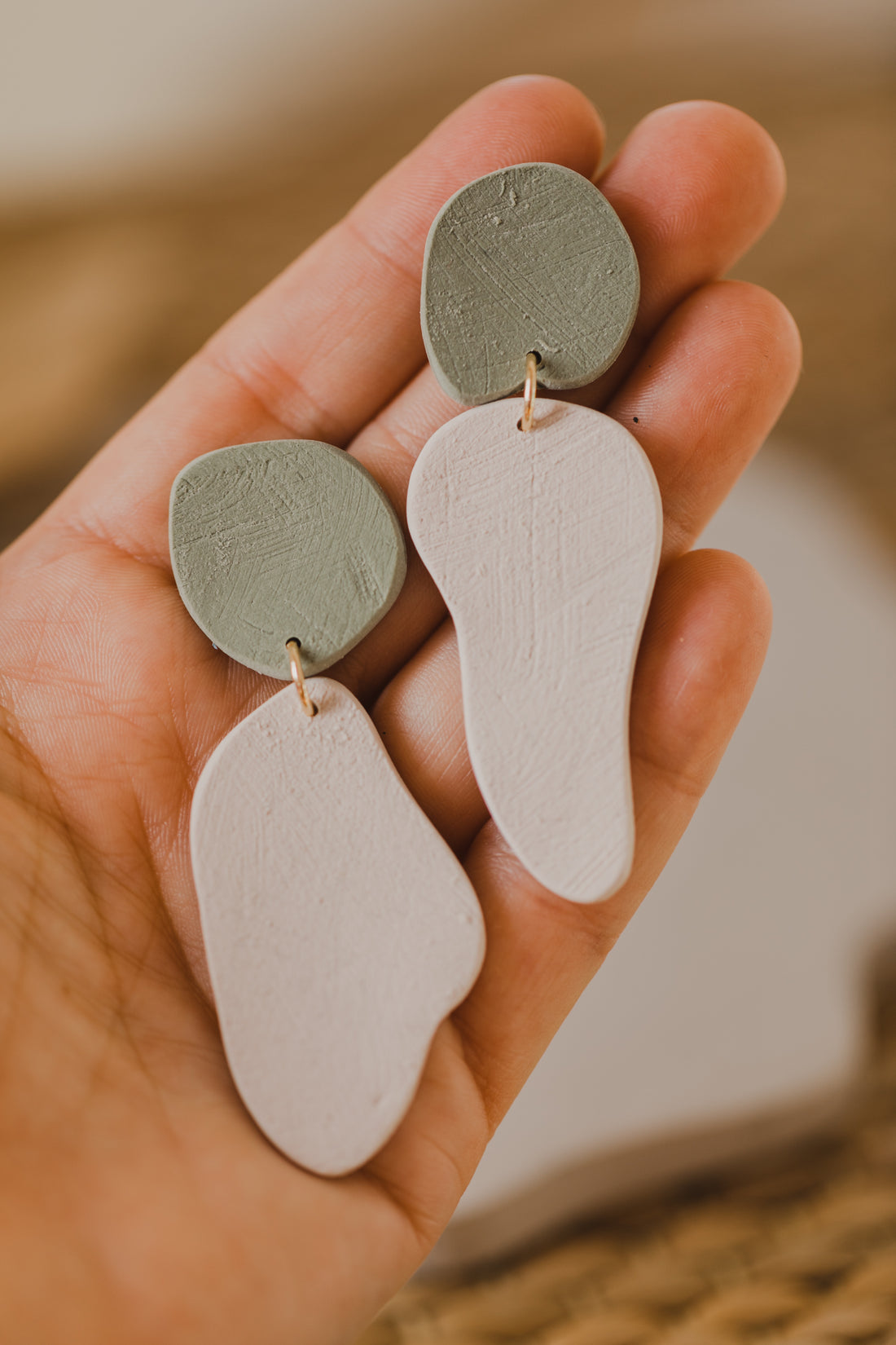 round earrings made of polymer clay in autumn colors