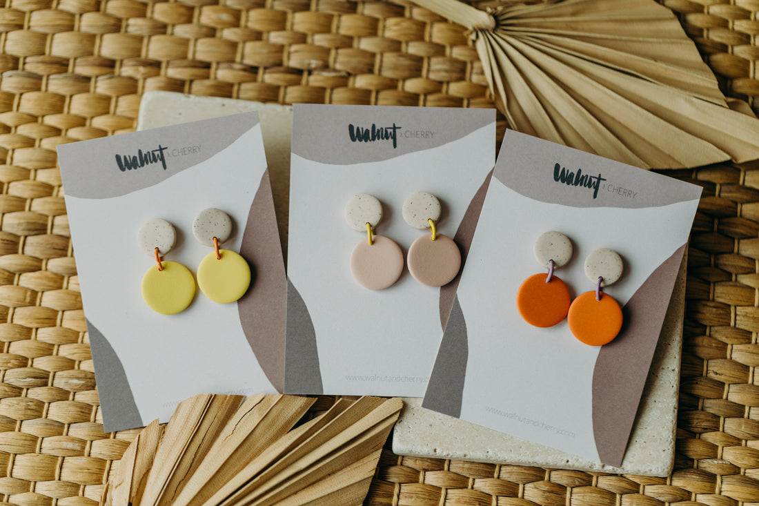 ADENA - two-tone round polymer clay earrings in bright colors