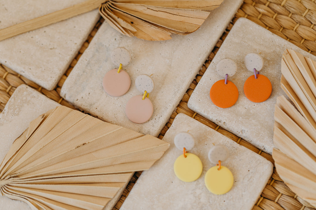 ADENA - two-tone round polymer clay earrings in bright colors