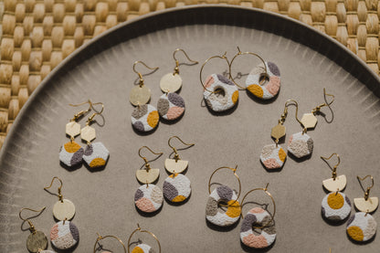 Bunte secheckige Terrazzo Ohrringe aus  Polymer Ton
