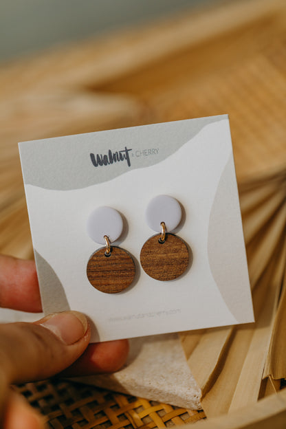 YUMI - round polymer clay earrings in white with round wooden pendant