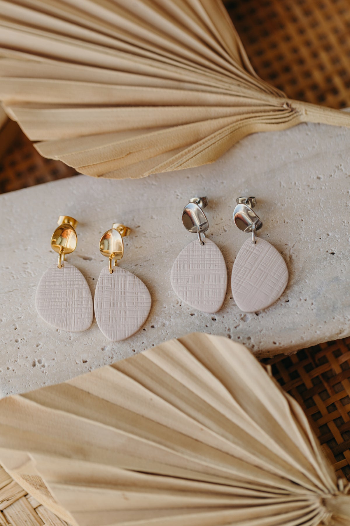 SCULLY - helle ovale Ohrringe aus Polymer Ton Ohrringe mit Muster