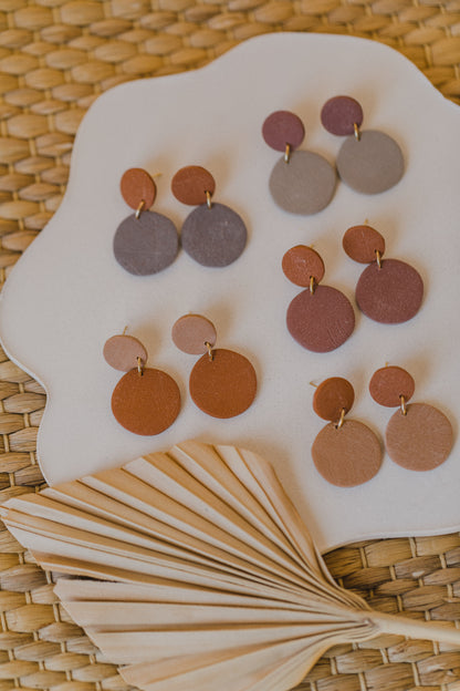 round earrings made of polymer clay in autumn colors
