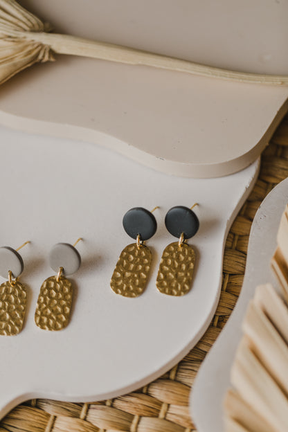 PINA - kleine ovale Messing Ohrringe mit rundem Ohrstecker aus Polymer Ton