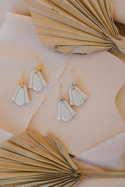 TULIP -  glänzende Tulpen Ohrringe aus Polymer Ton