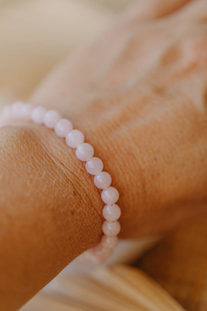 Armband mit rosa Quarz Edelstein Perlen