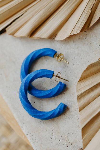 RUNA - blaue gedrehte Polymer Ton Creole