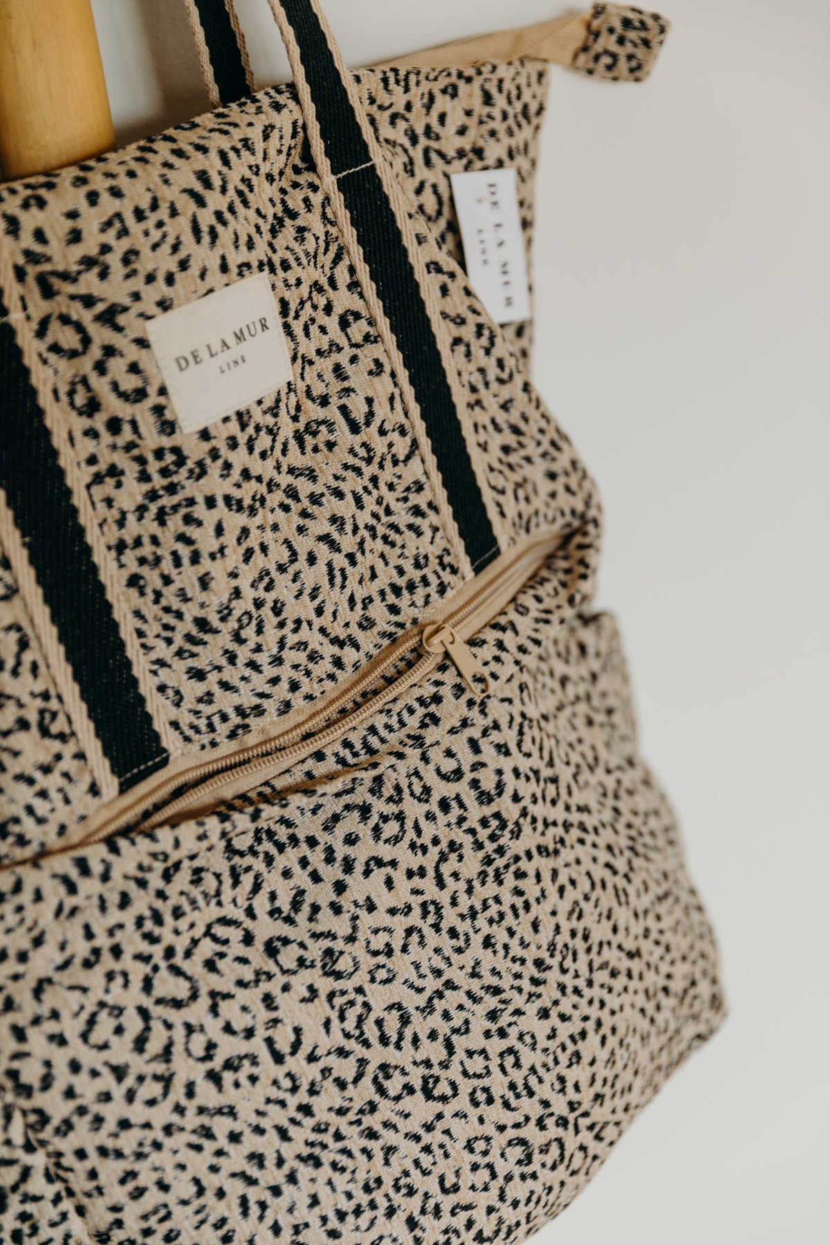 Beiger Leo Print Rucksack Shopper KOTO Detail Front