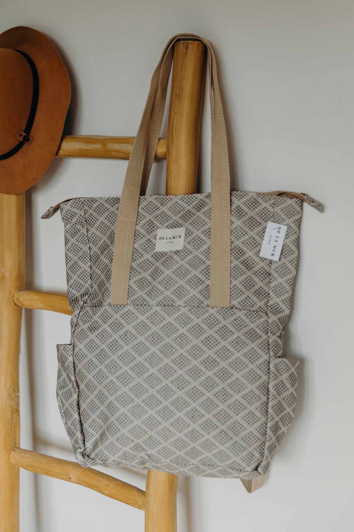 Beiger Rucksack Shopper PANT mit Rautenmuster