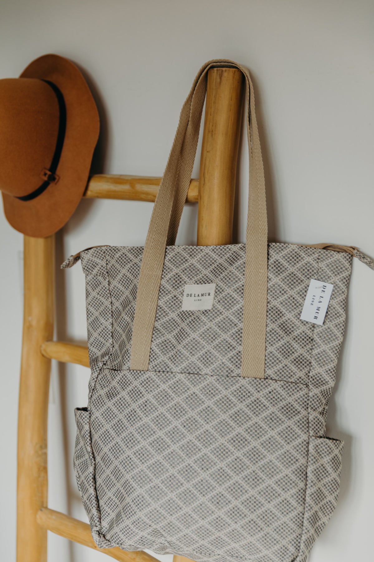 Beiger Rucksack Shopper PANT mit Rautenmuster
