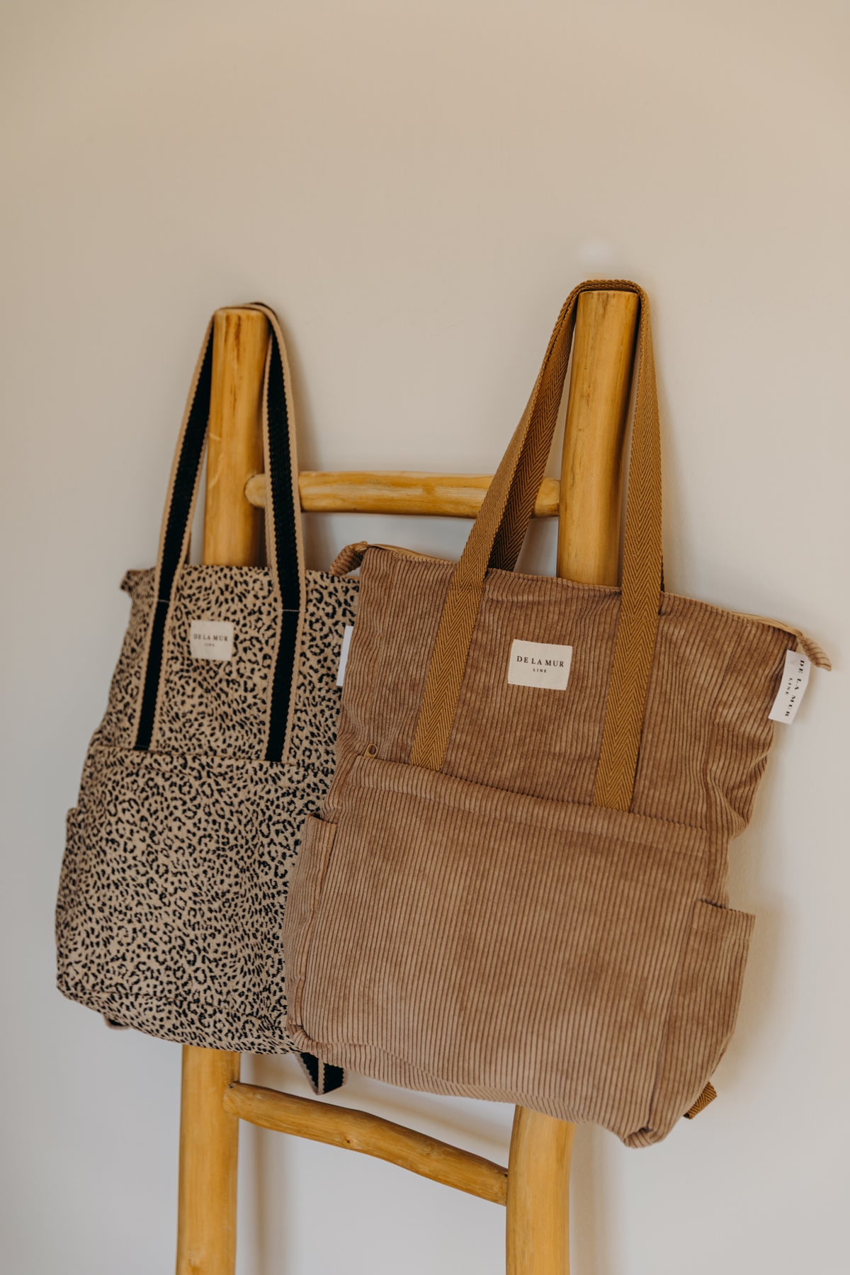 Brauner Cord Rucksack Shopper TOAST und Animal Print Rucksack KOTO