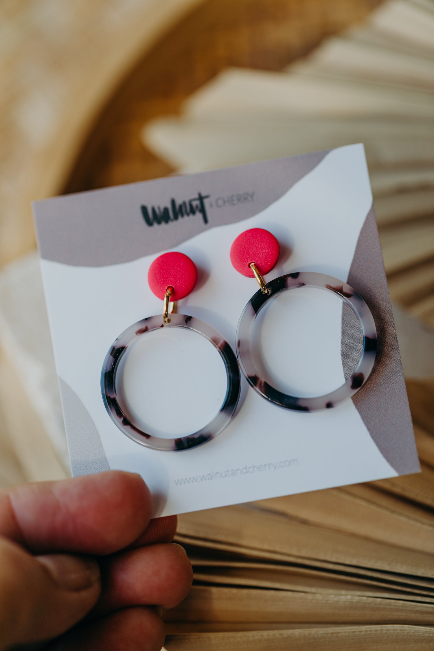 SABINA -  Ohrhänger aus Polymer Ton &amp; Acetat – Dunkles Pink