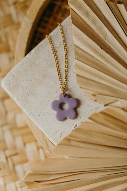 SELLY - Blumen Halskette lavendel