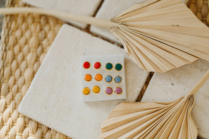 STELLA - small round gold-colored polymer clay earrings in bright colors