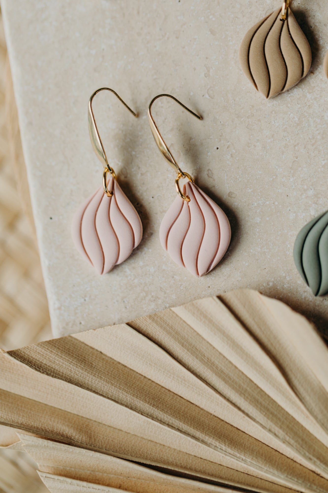 SUSAN - Curved Pink Polymer Clay Earrings