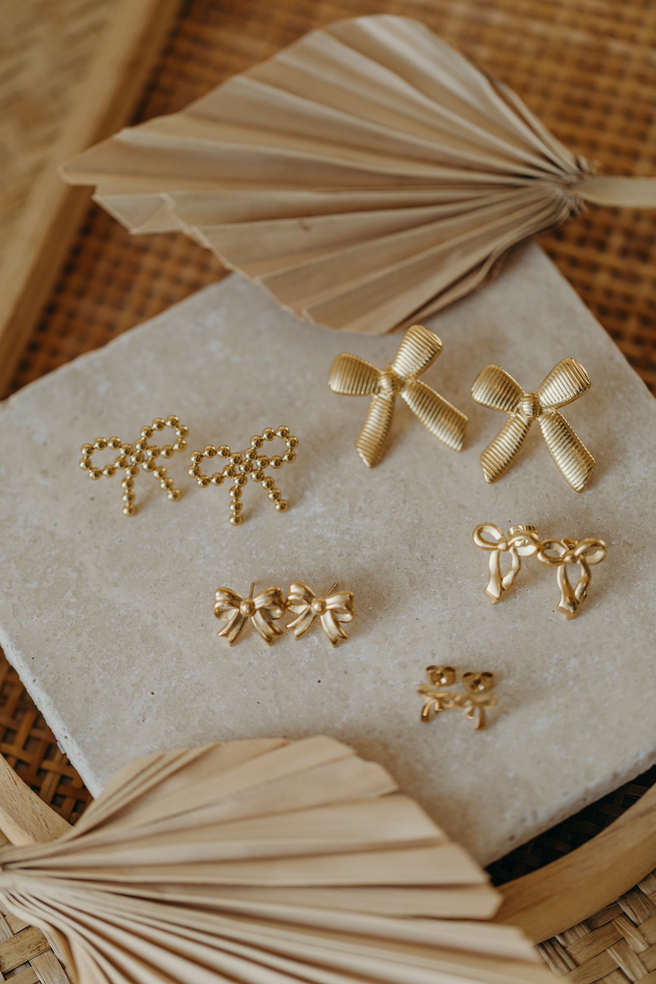 Kleine Bow Knot Ohrstecker