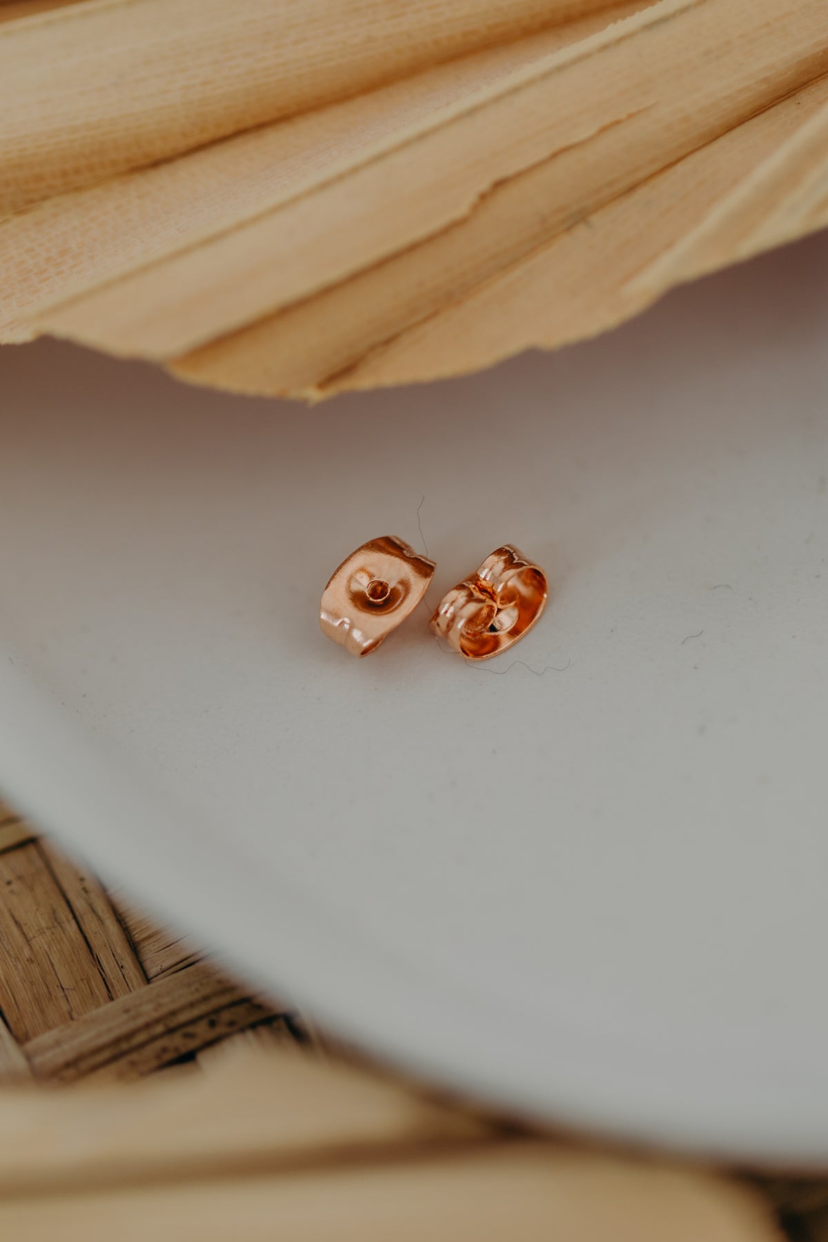 roségoldene Ohrmuttern aus Edelstahl