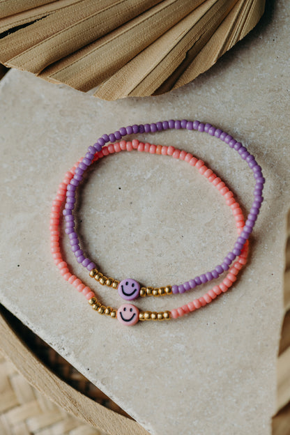 Smiley Armband in Koralle