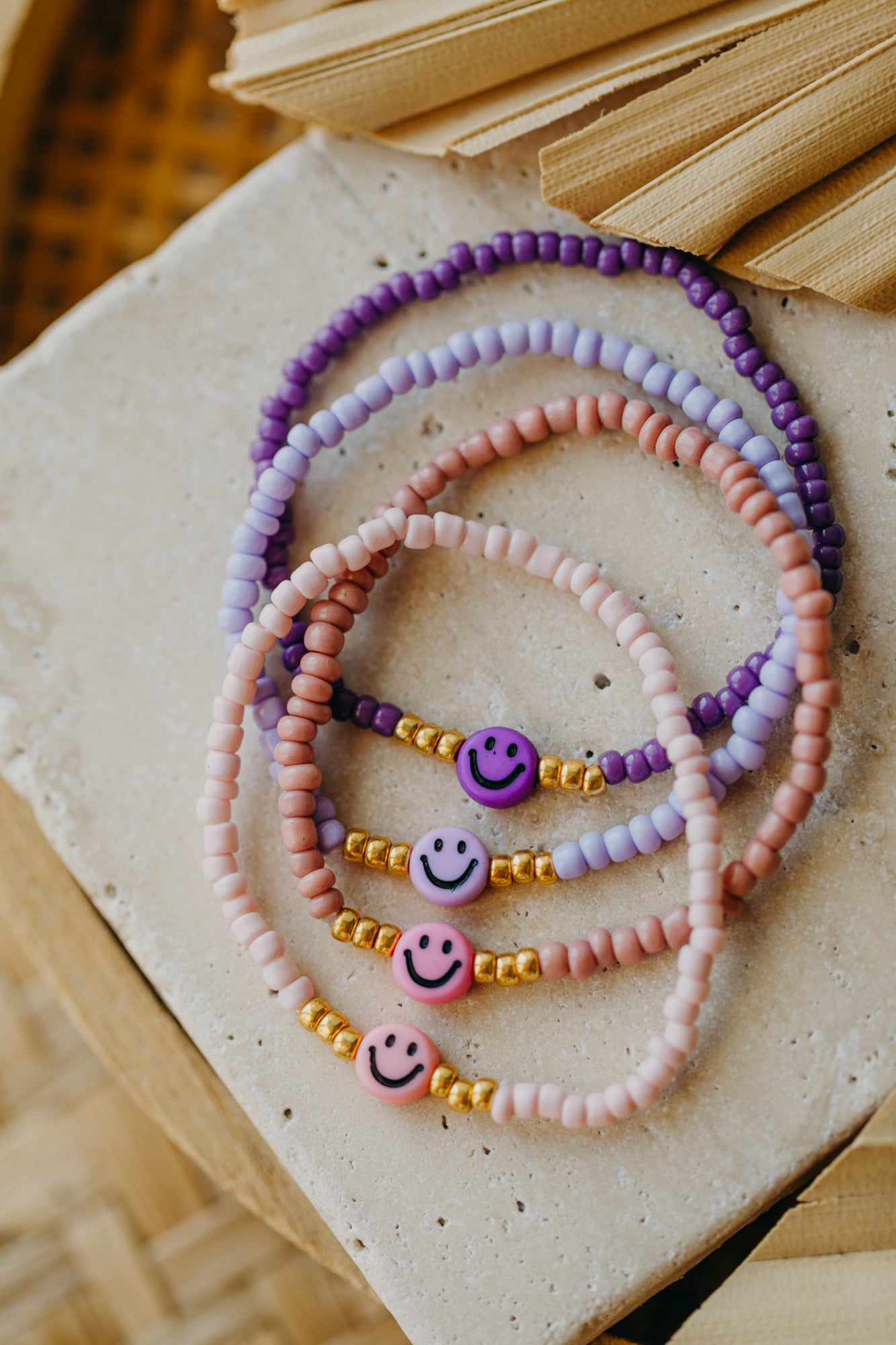SMILEY Kinder Perlen-Armband in dunklem Lila