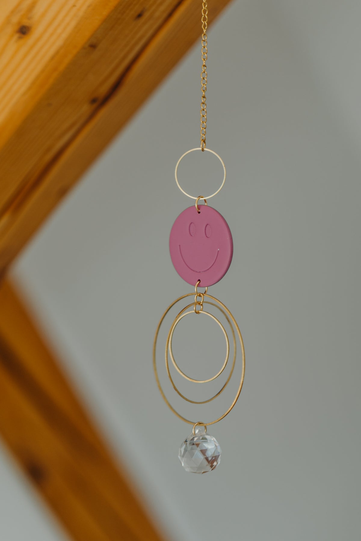Suncatcher SMILEY fuchsia