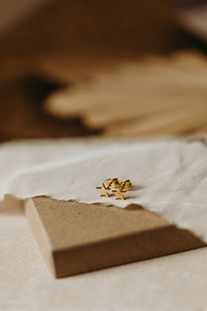 star earrings