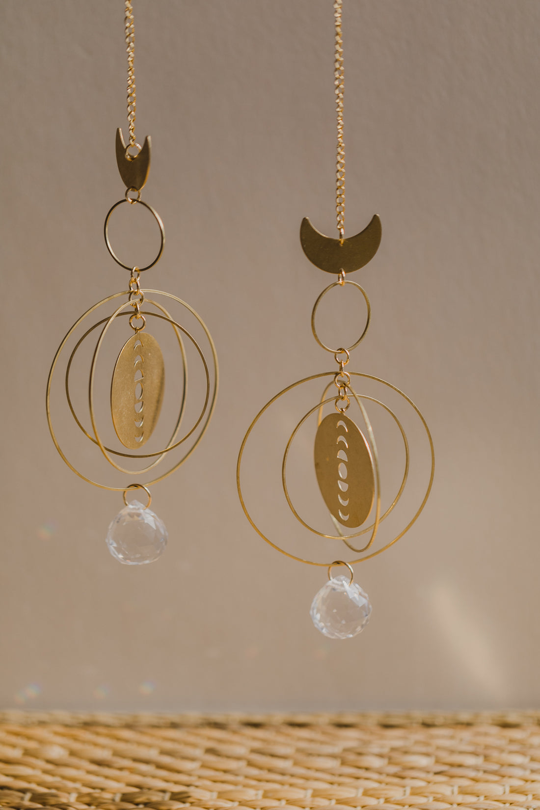 Suncatcher Moon Phases Round