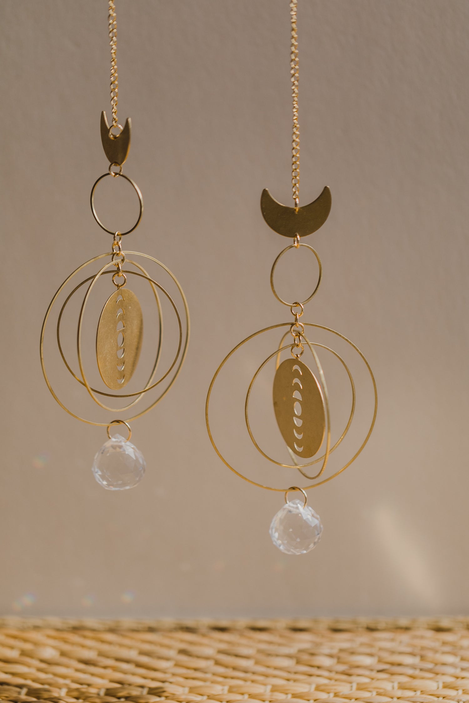 Suncatcher Moon Phases Round