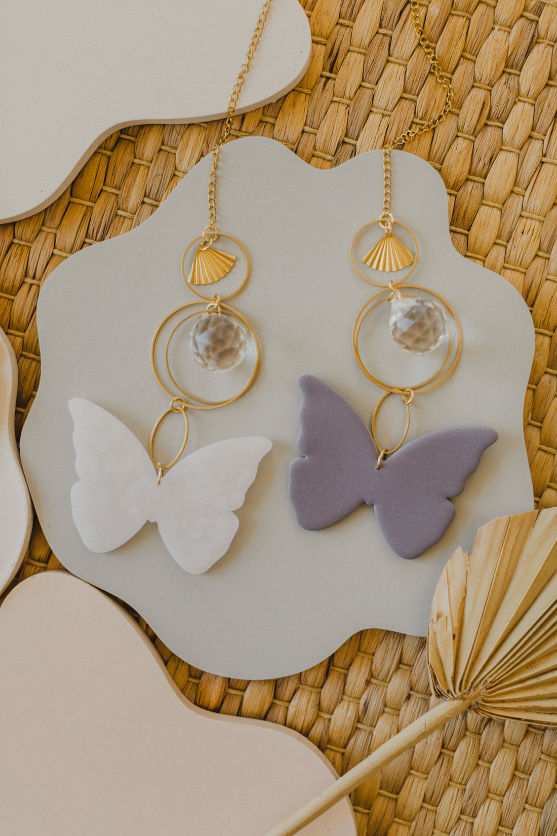 Suncatcher butterfly, purple or white