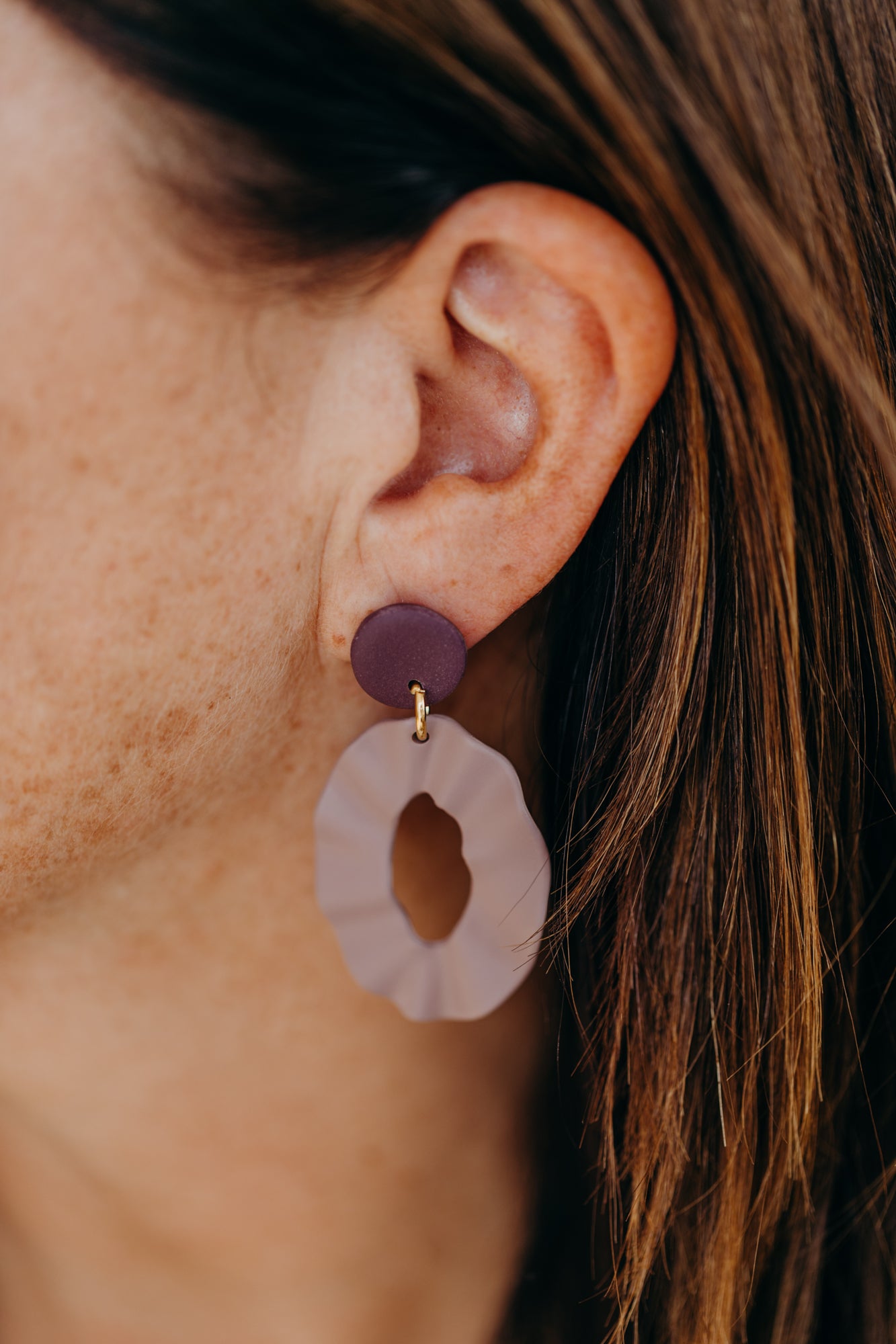 TABEA - große ovale Polymer Ton Ohrringe in lila/aubergine