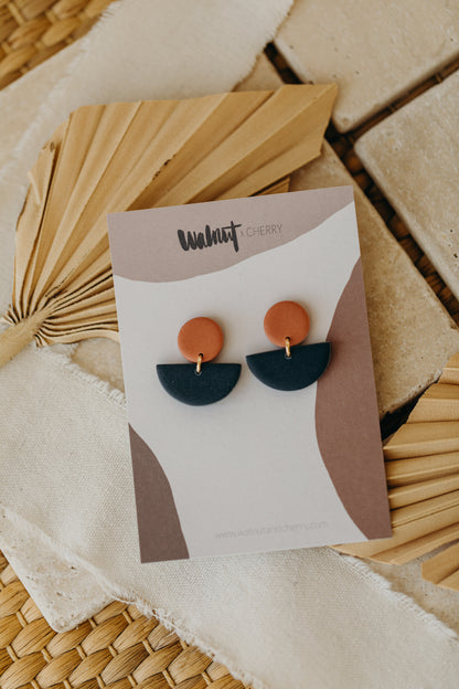 Tamara - two-tone polymer clay earrings in Barolo and dark blue