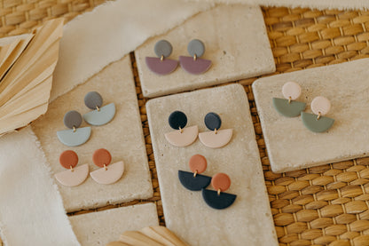 Tamara - two-tone polymer clay earrings in Barolo and dark blue