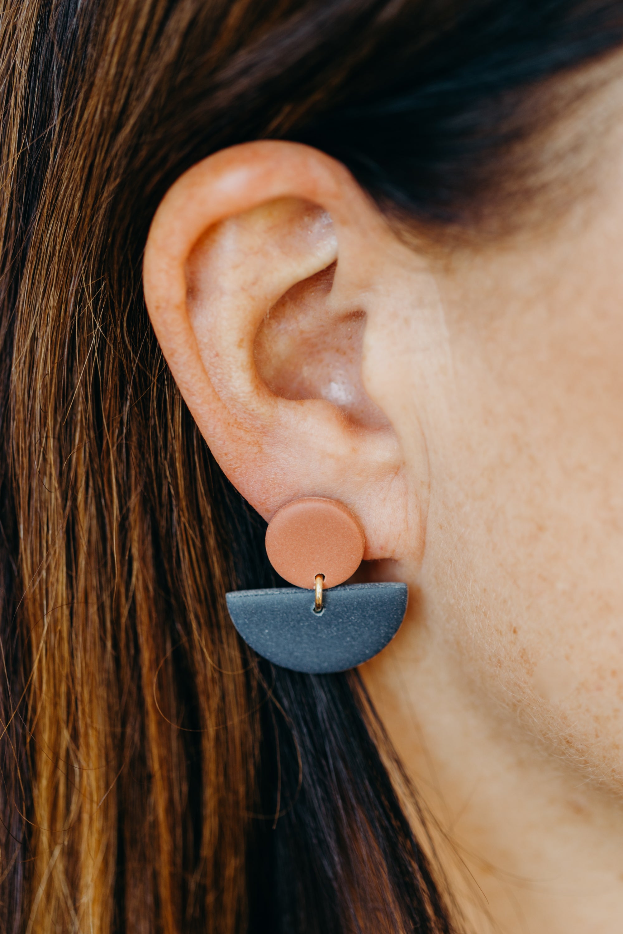 Tamara - two-tone polymer clay earrings in Barolo and dark blue