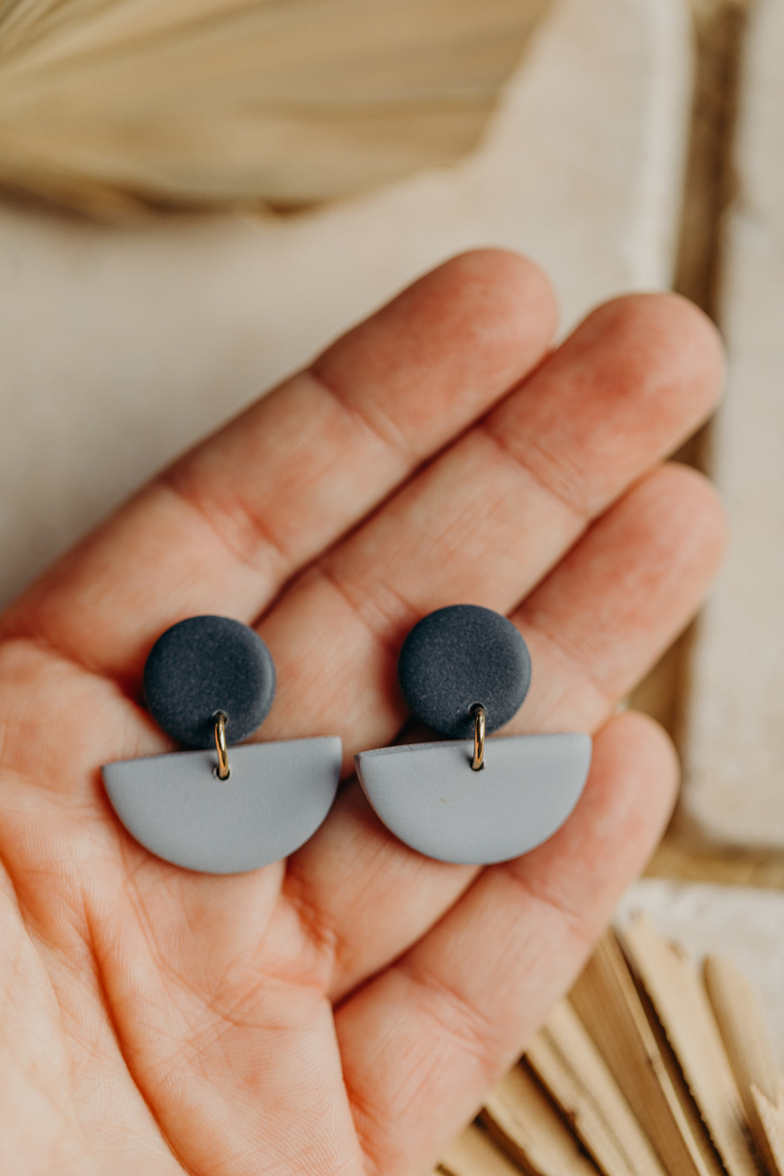 Tamara - two-tone polymer clay earrings in Barolo and dark blue