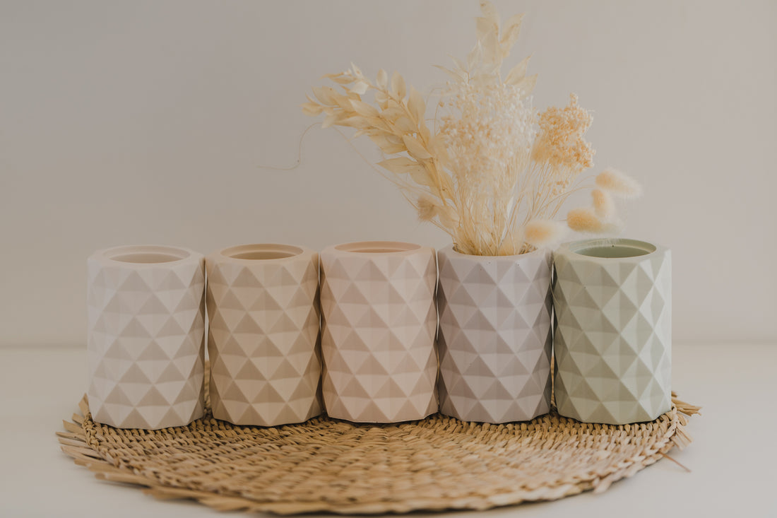 vase with checkered pattern